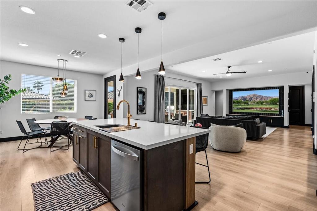 81831 Camino San Juan