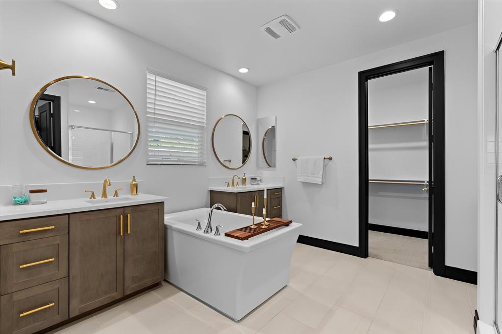 81831 Camino San Juan