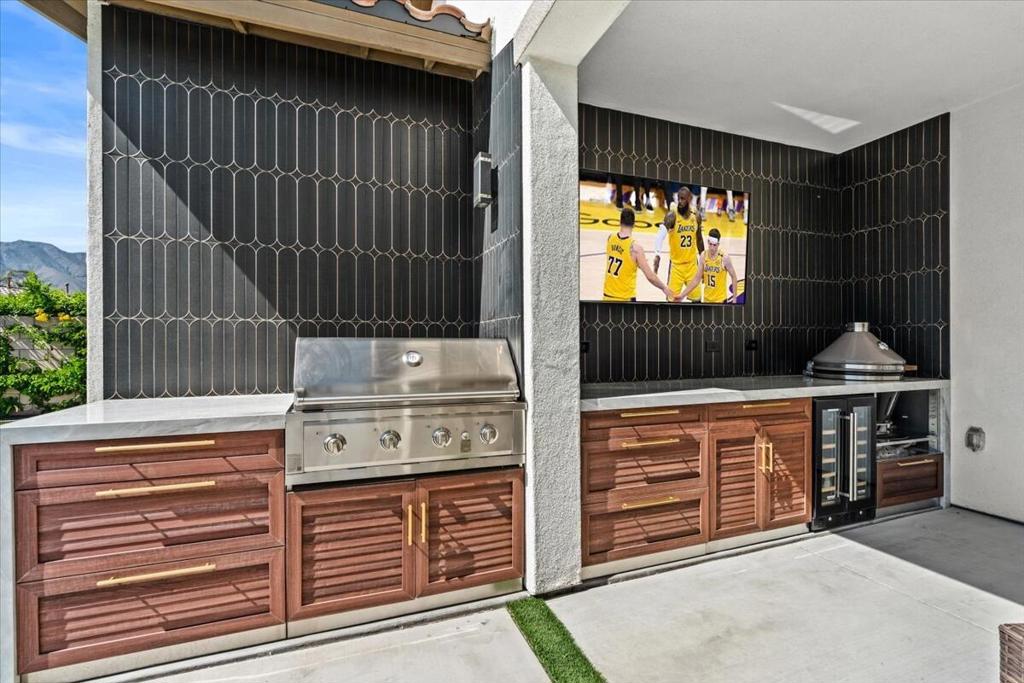 81831 Camino San Juan