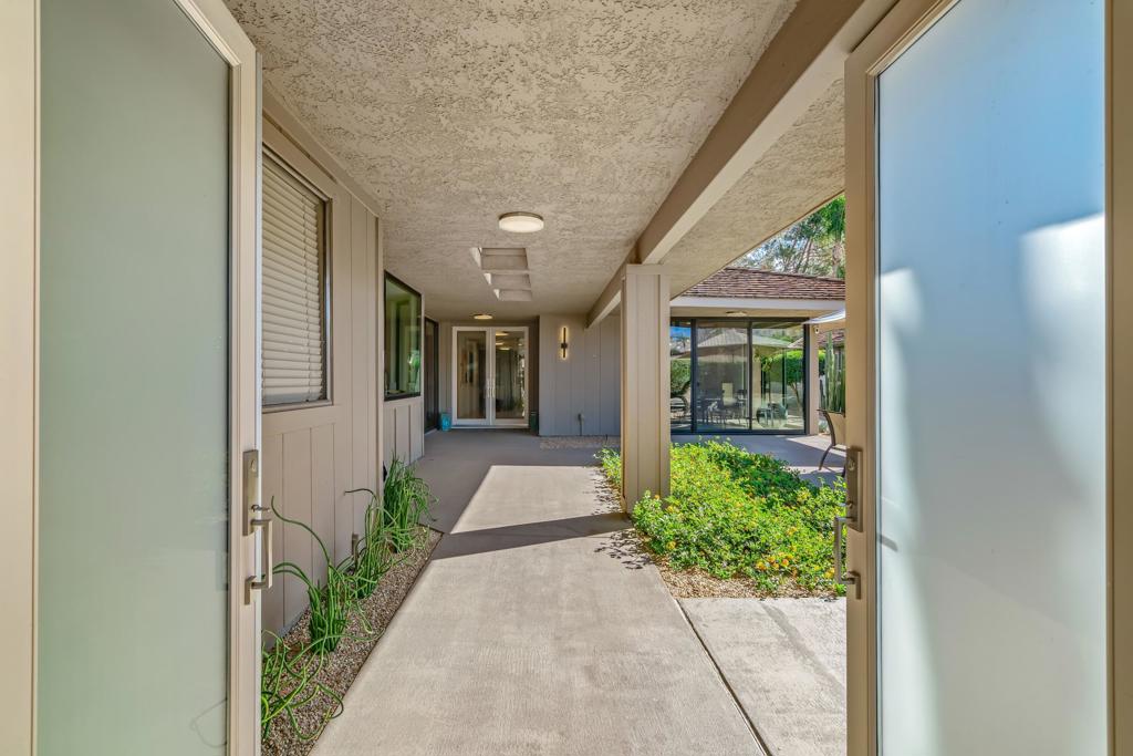 8 Dartmouth Drive