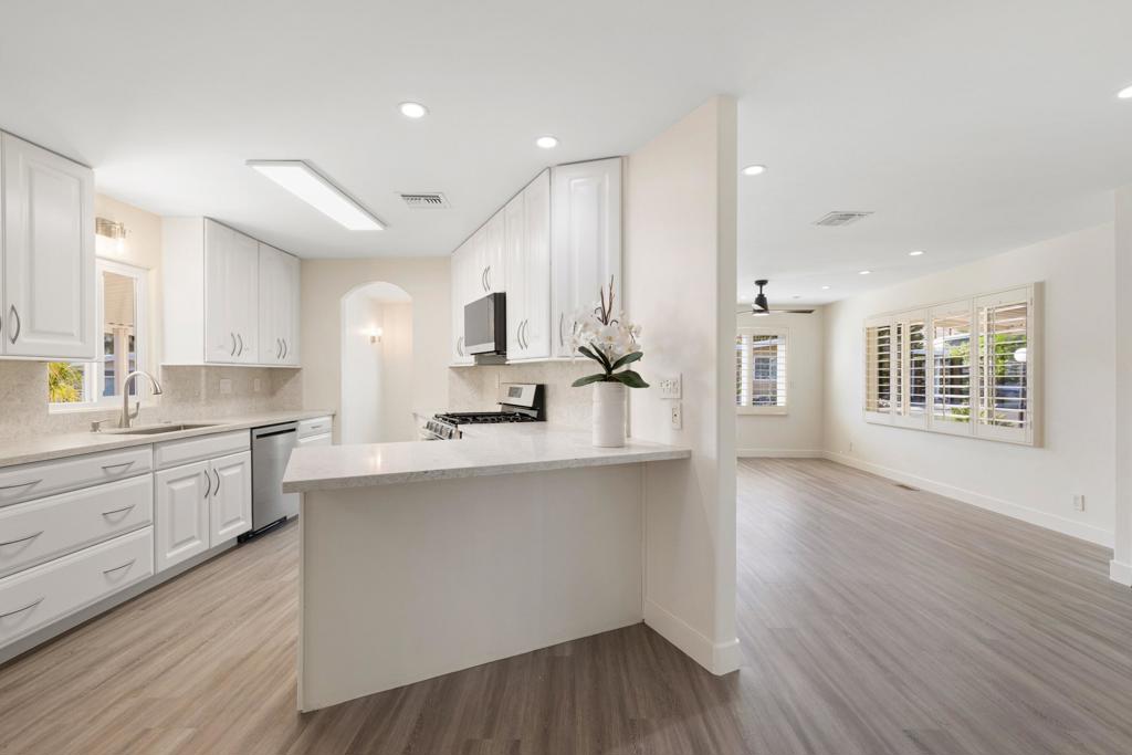 49305 Highway 74 110