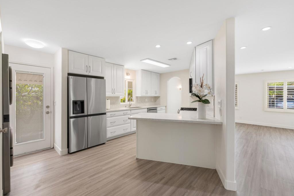 49305 Highway 74 110