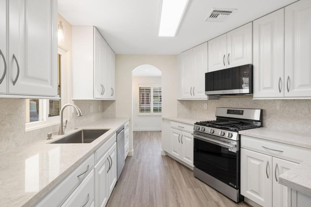 49305 Highway 74 110