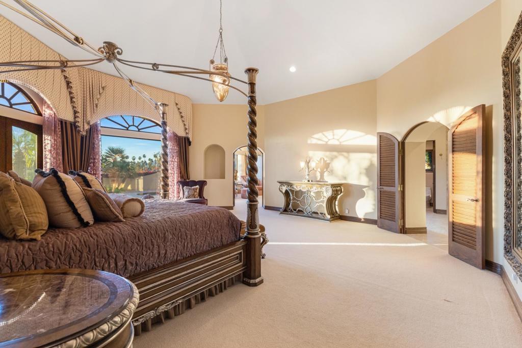 345 Crest Lake Drive