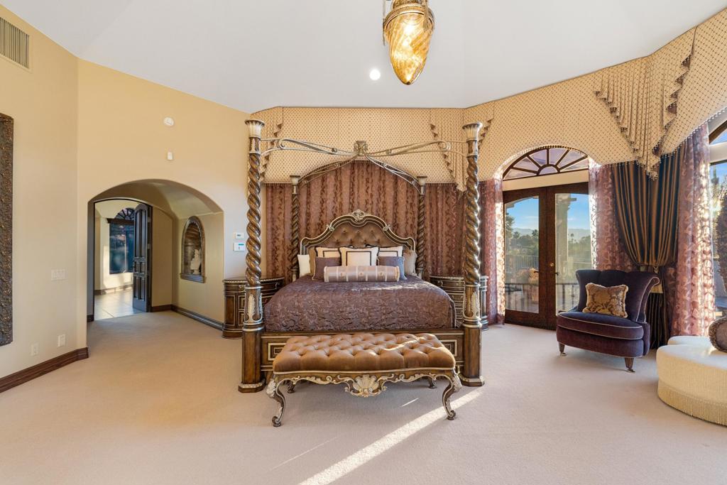 345 Crest Lake Drive