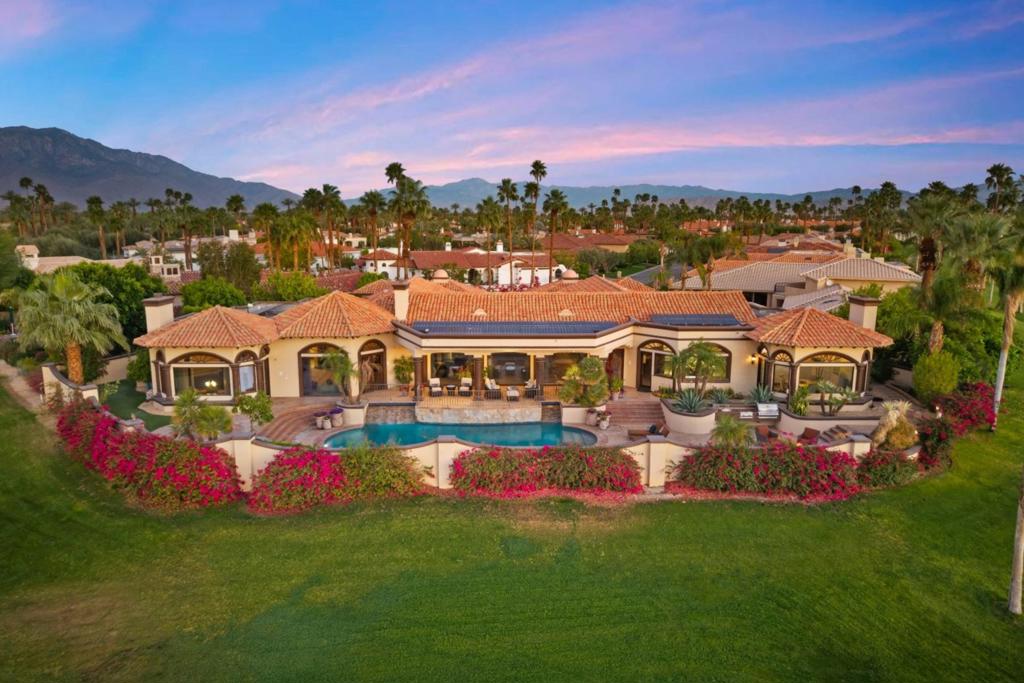 345 Crest Lake Drive