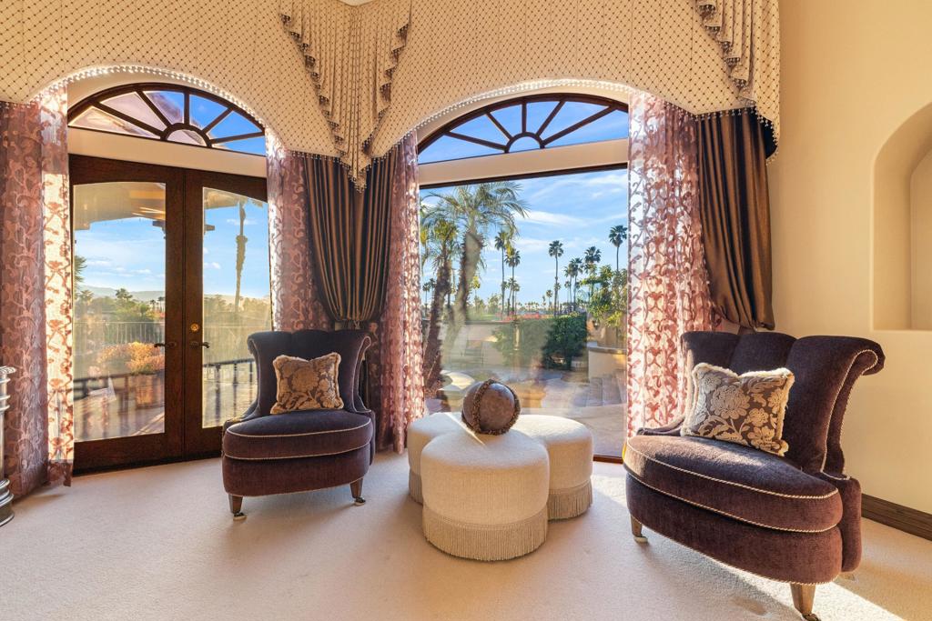 345 Crest Lake Drive