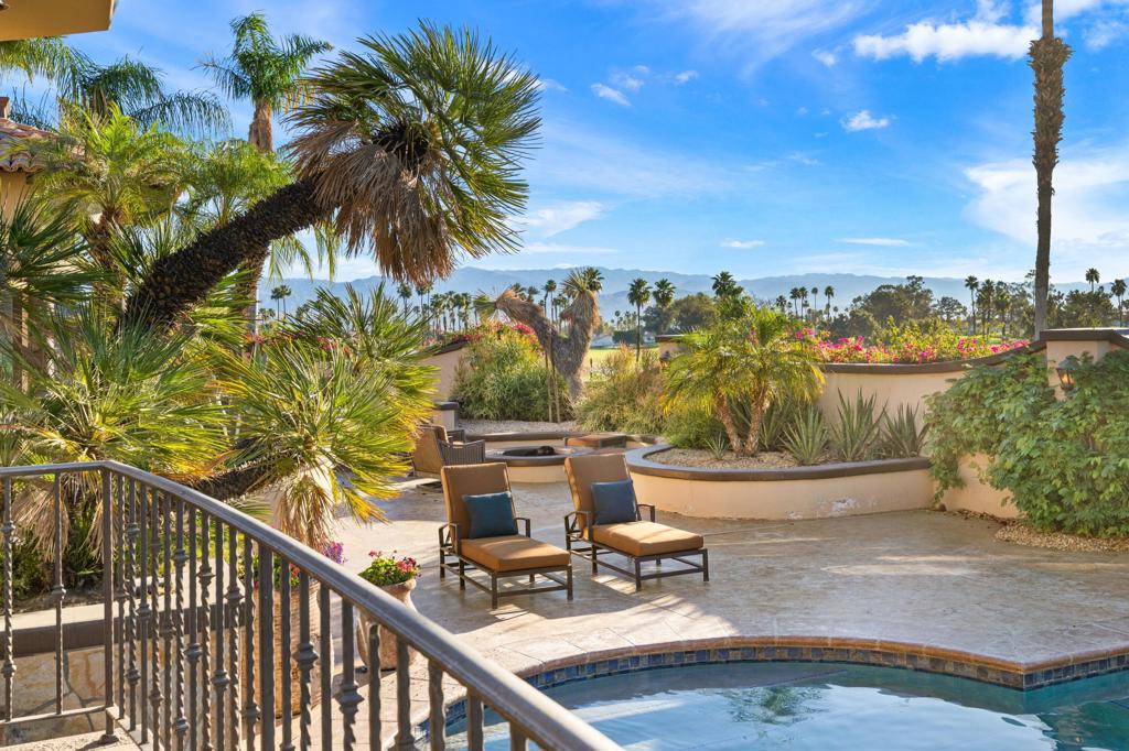 345 Crest Lake Drive