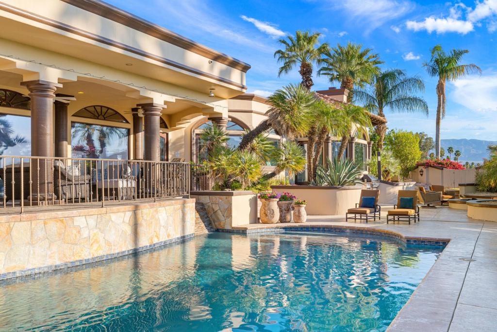 345 Crest Lake Drive