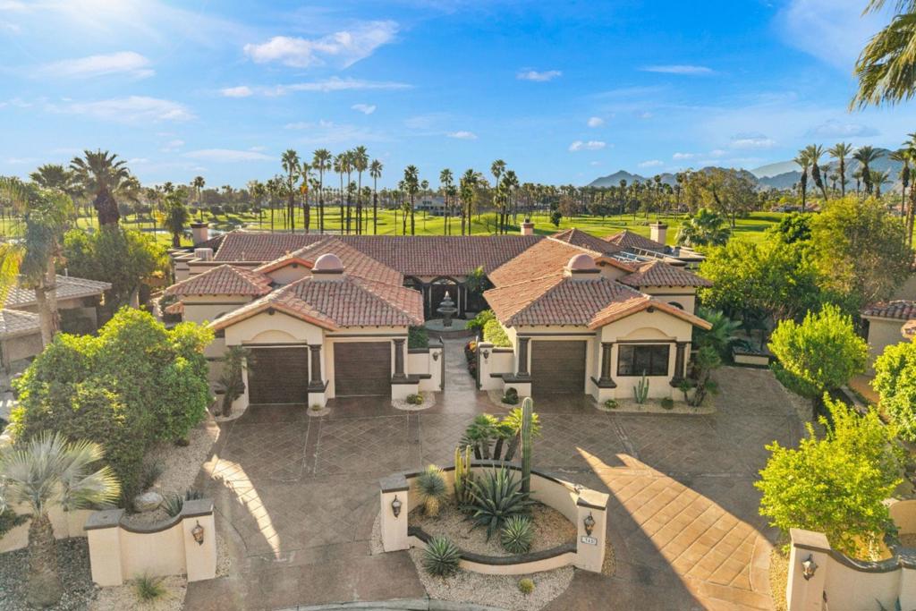 345 Crest Lake Drive