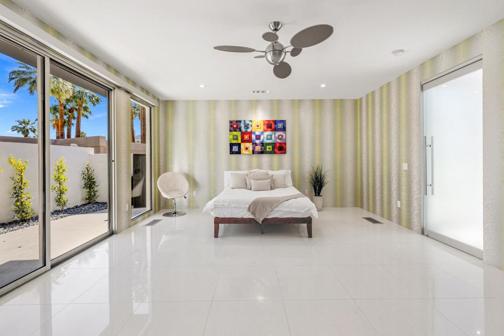 45989 Vista Dorado Drive