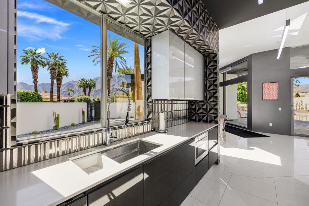 45989 Vista Dorado Drive