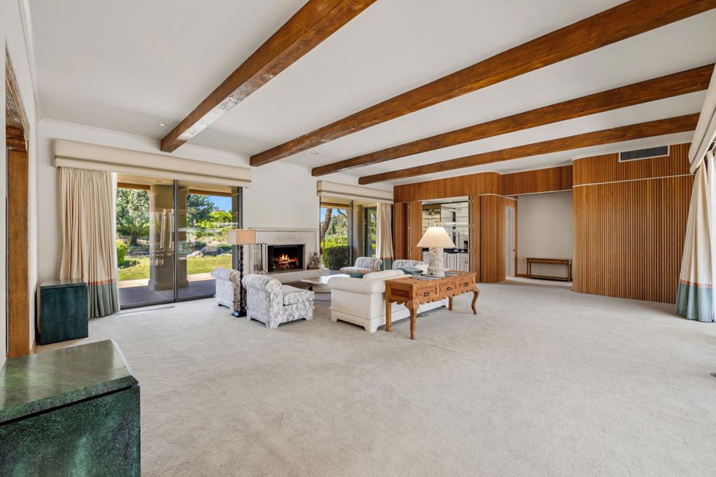 75890 Topaz Lane