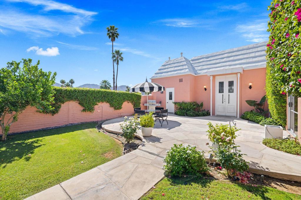 73597 Minzah Way