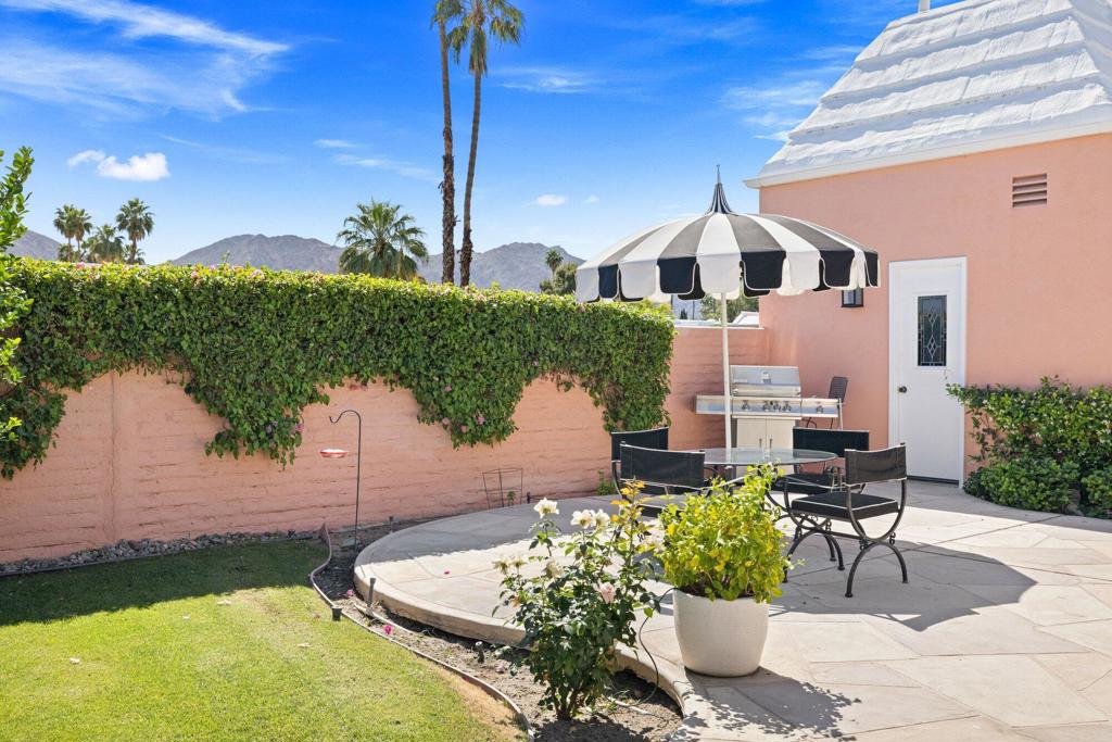 73597 Minzah Way