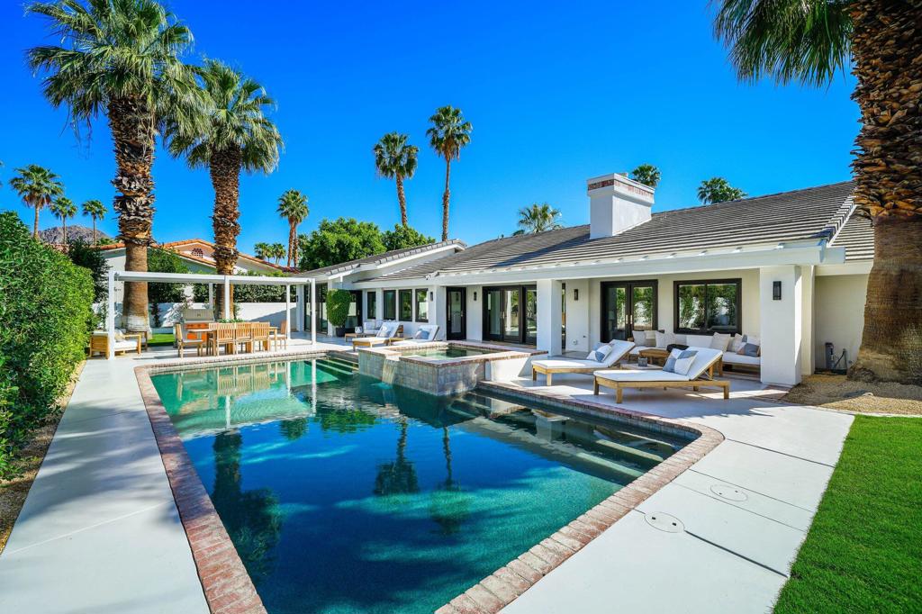 48721 San Vicente Street