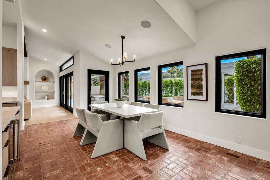 48721 San Vicente Street