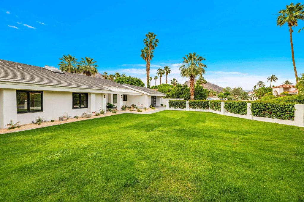 48721 San Vicente Street