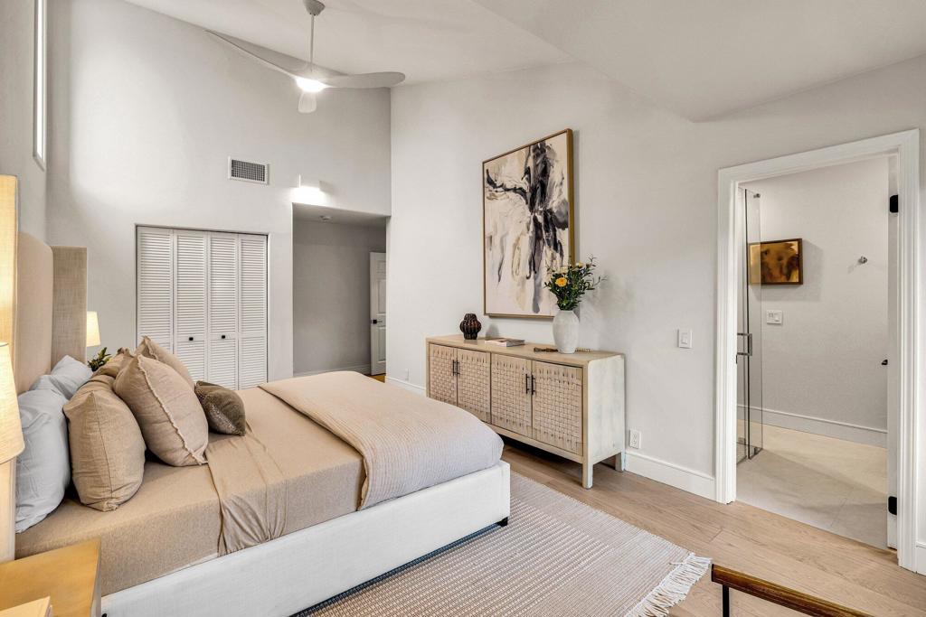 48721 San Vicente Street