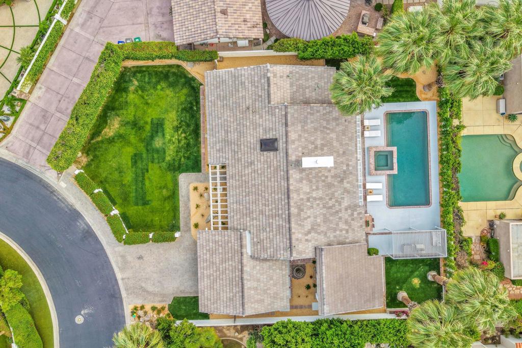 48721 San Vicente Street