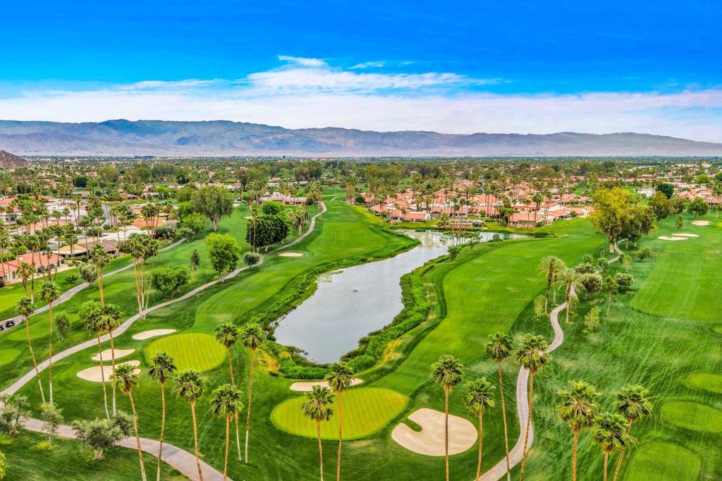 48721 San Vicente Street