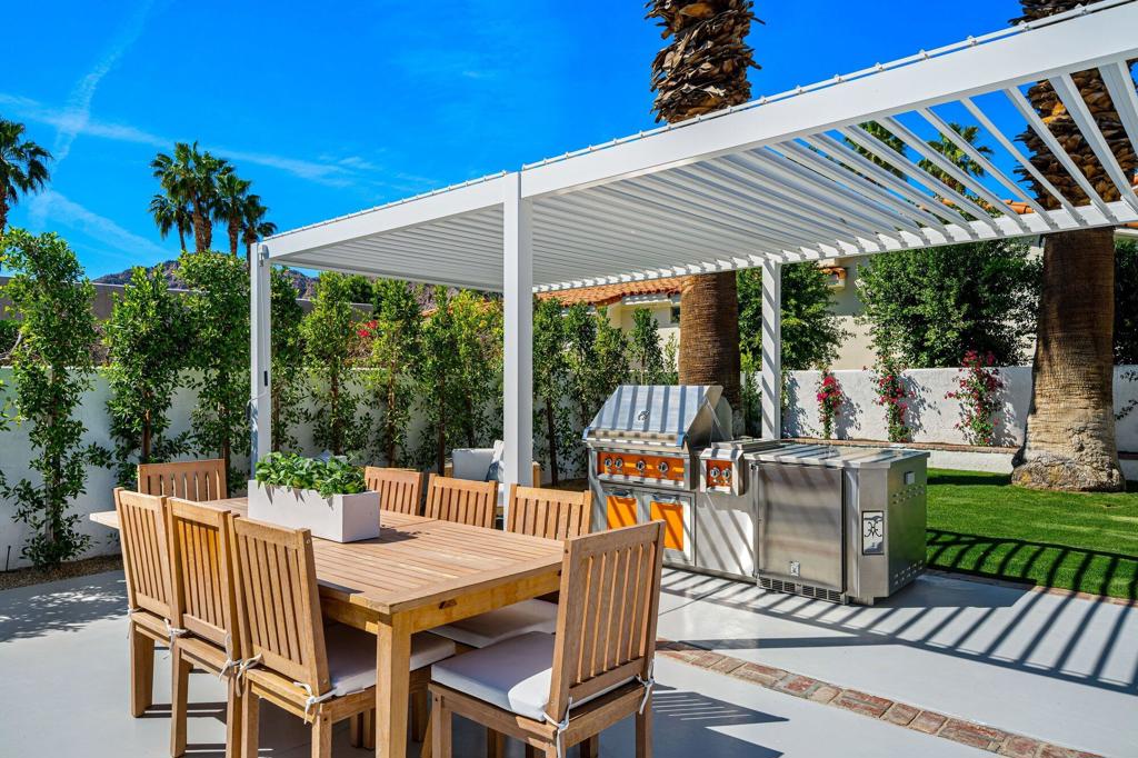 48721 San Vicente Street