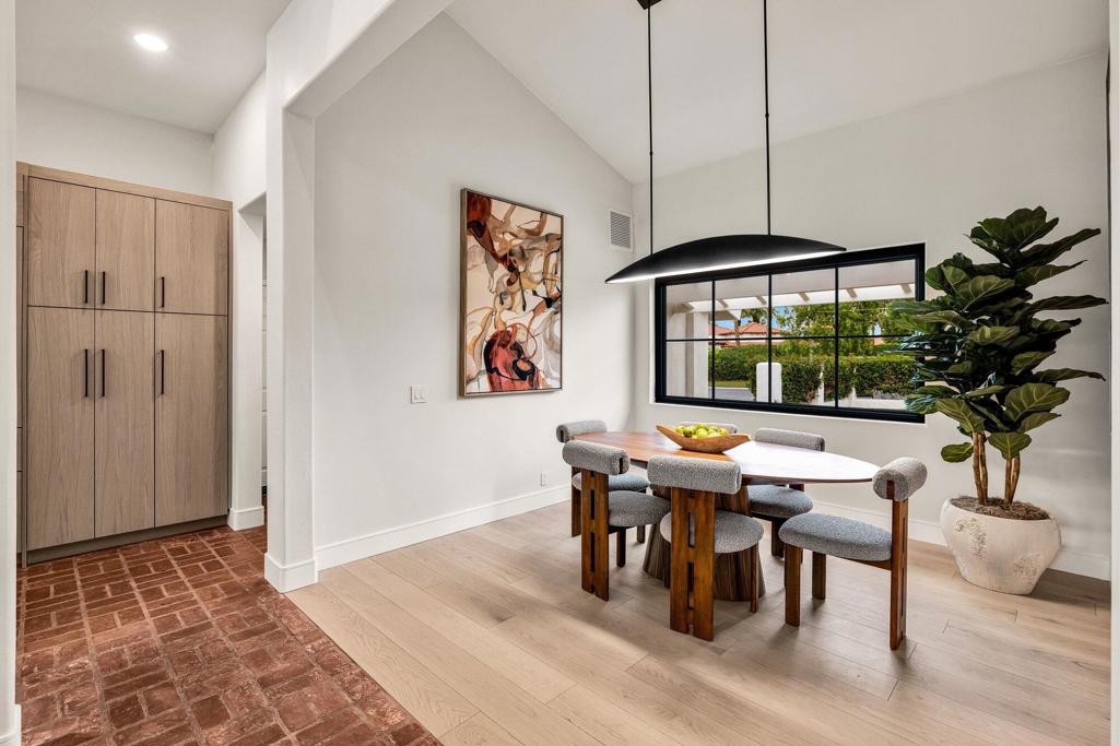 48721 San Vicente Street