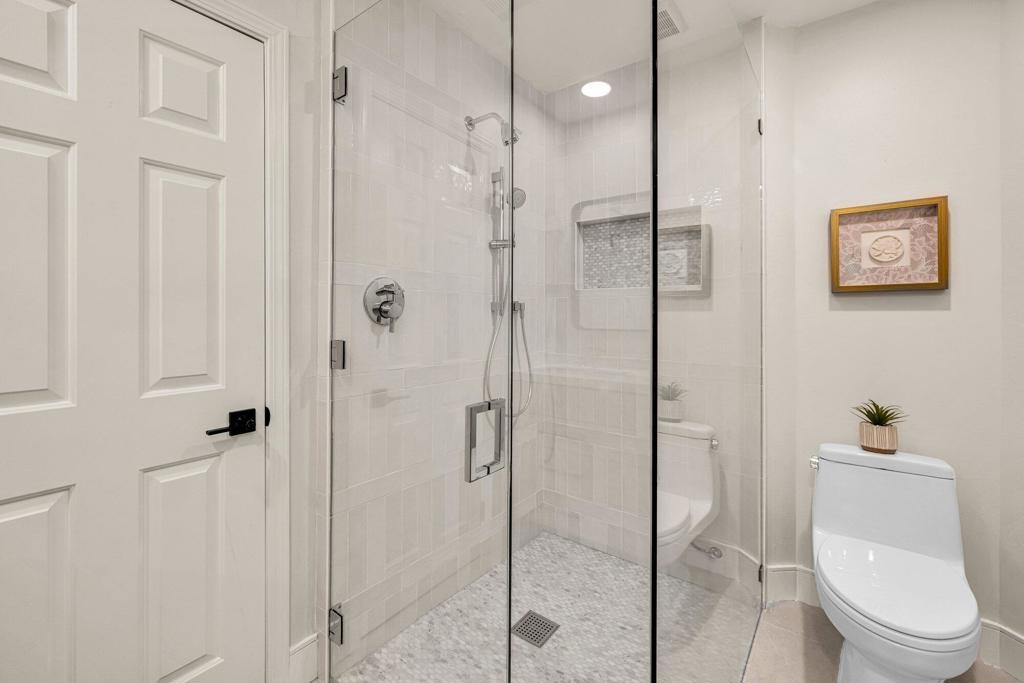 48721 San Vicente Street