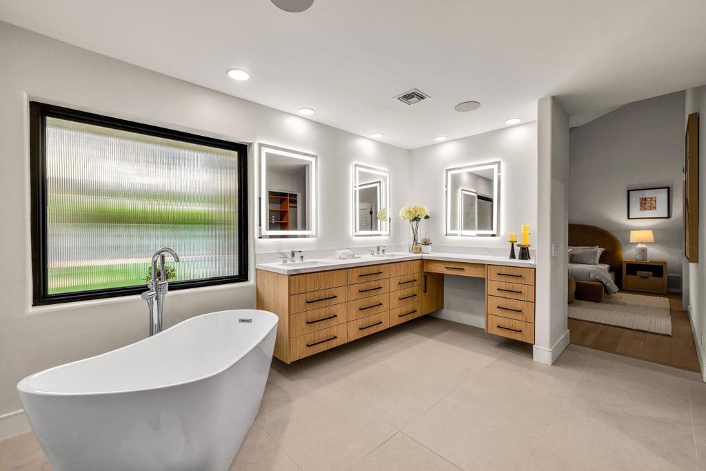 48721 San Vicente Street