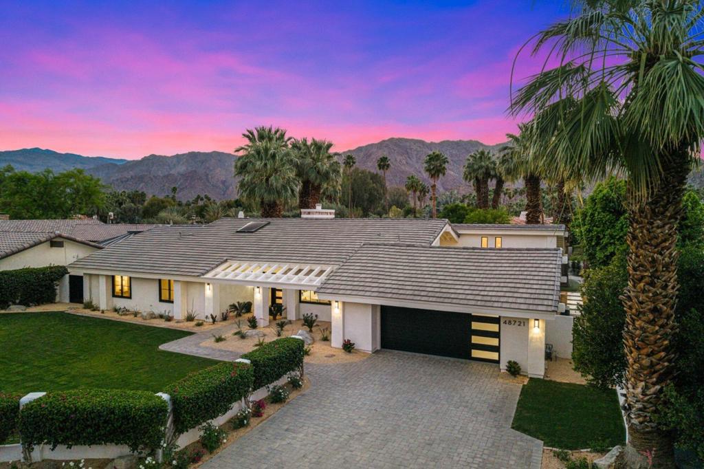 48721 San Vicente Street