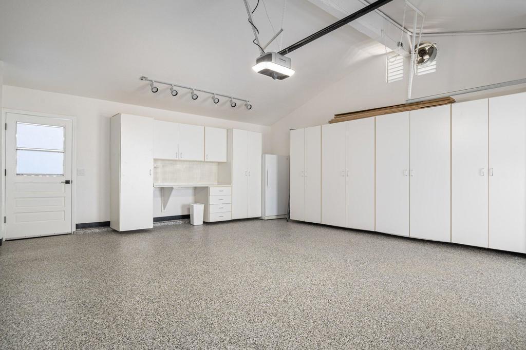 48721 San Vicente Street