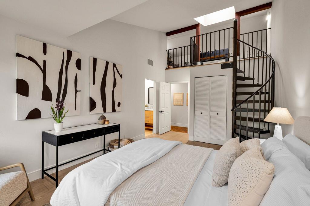 48721 San Vicente Street