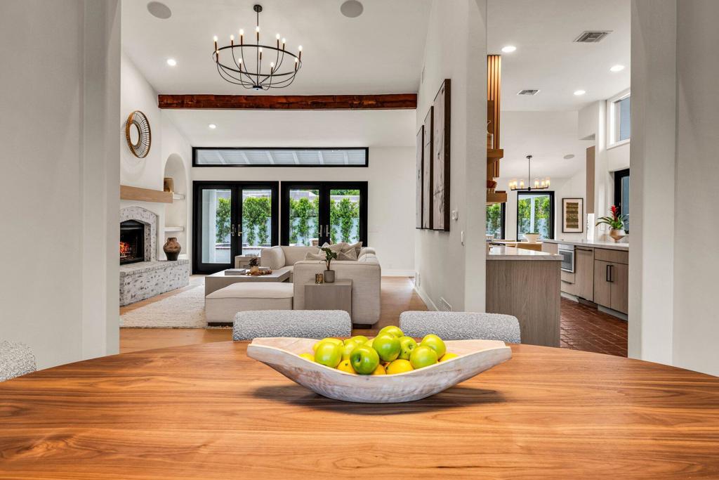 48721 San Vicente Street