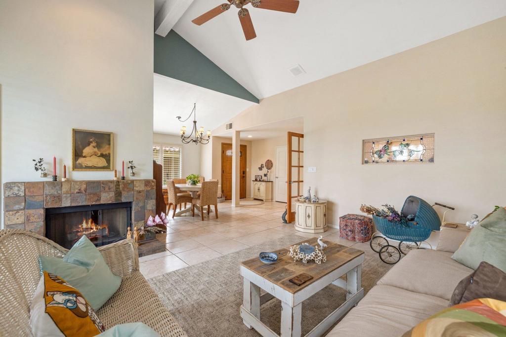 414 S Sierra Madre S