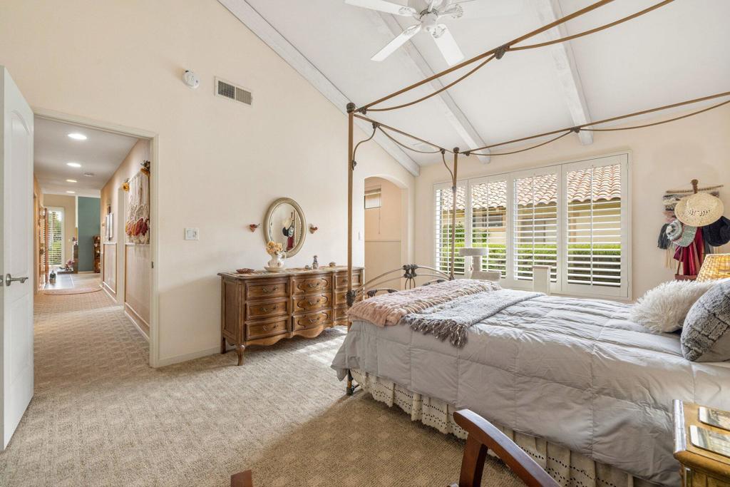 414 S Sierra Madre S