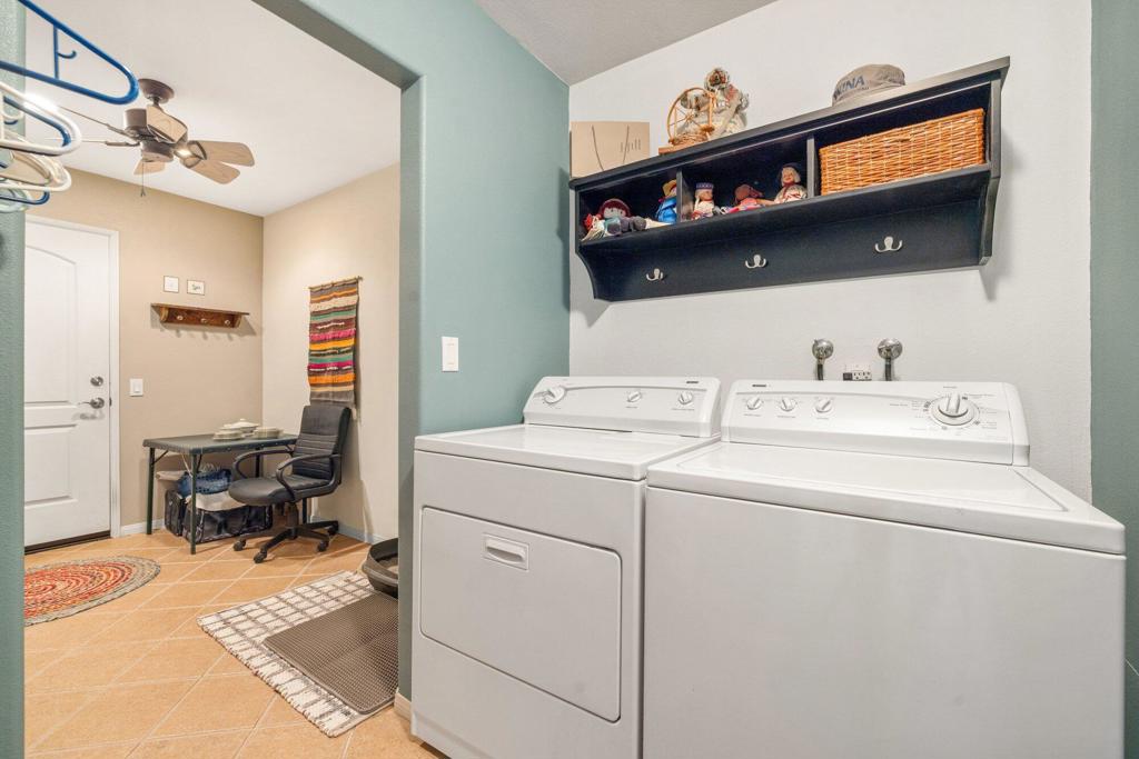 414 S Sierra Madre S