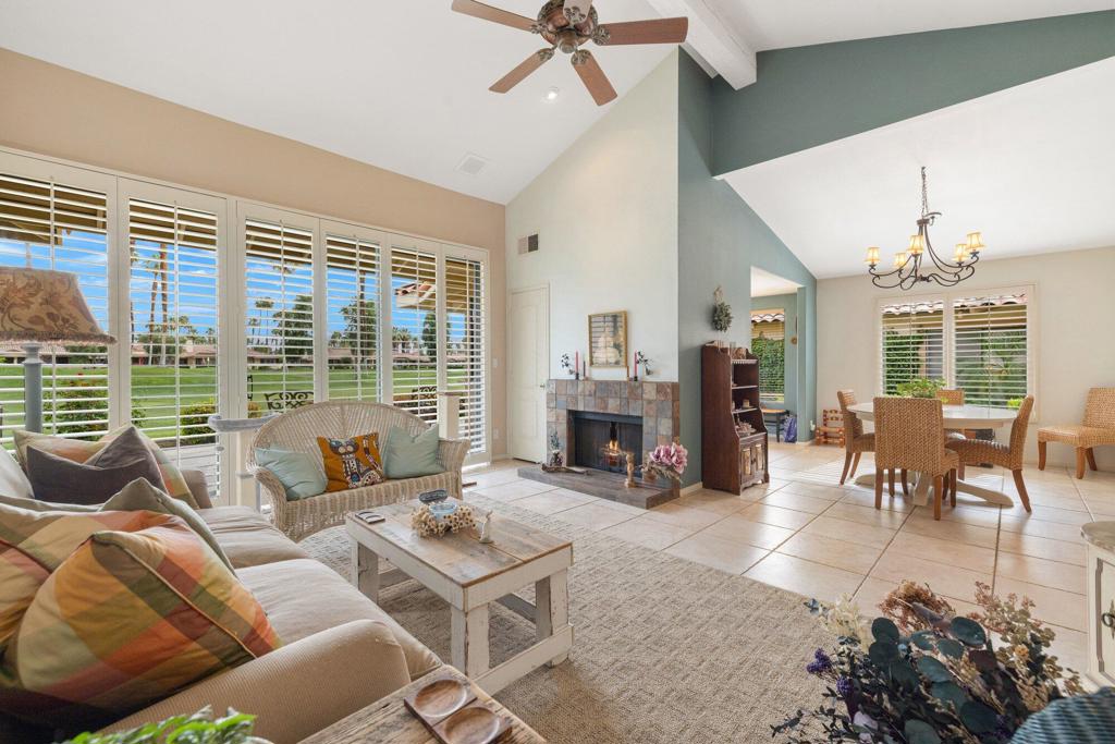 414 S Sierra Madre S