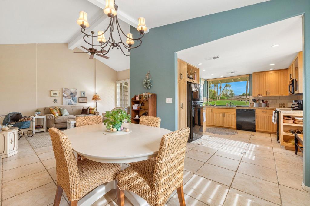 414 S Sierra Madre S