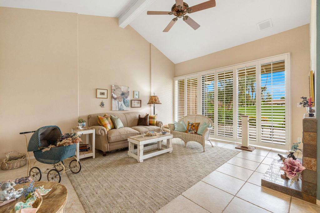 414 S Sierra Madre S