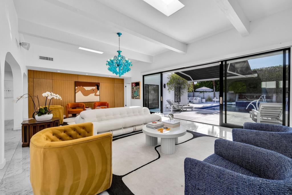 70881 Windsor Circle