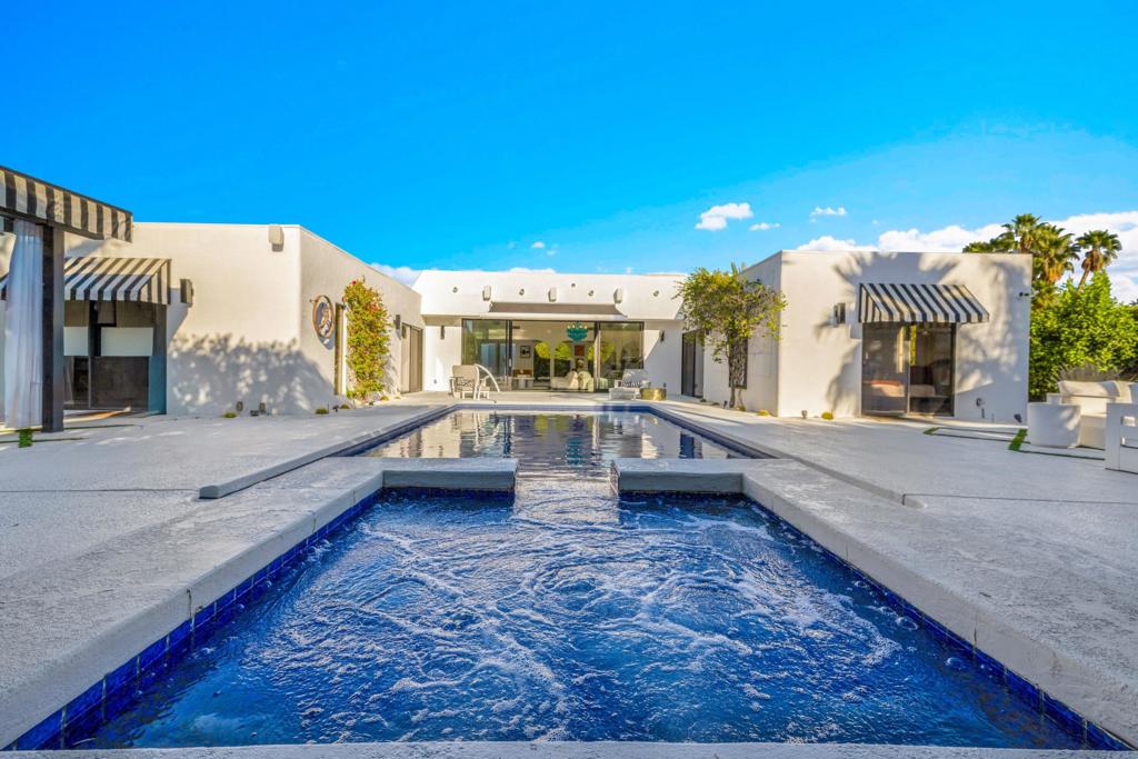 70881 Windsor Circle