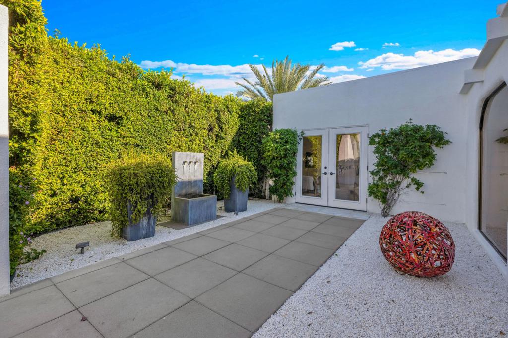 70881 Windsor Circle