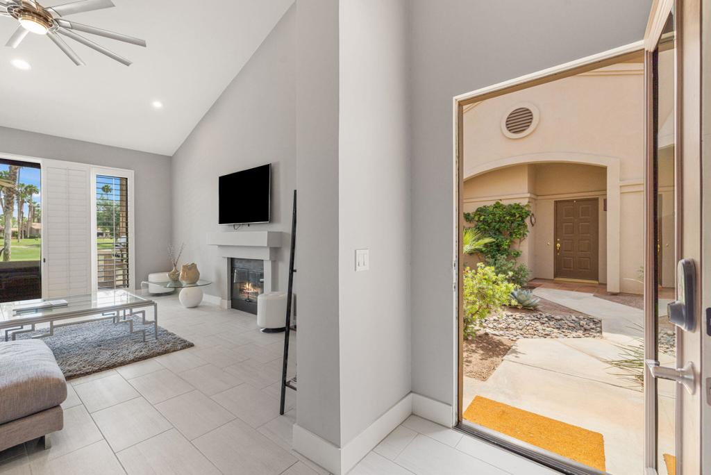 38652 Nasturtium Way