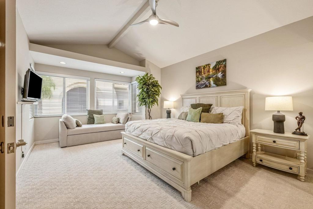 230 N Kavenish Drive