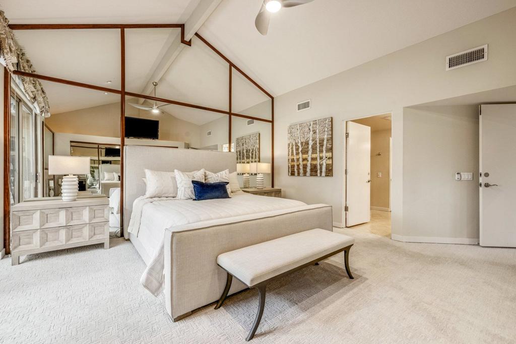 230 N Kavenish Drive