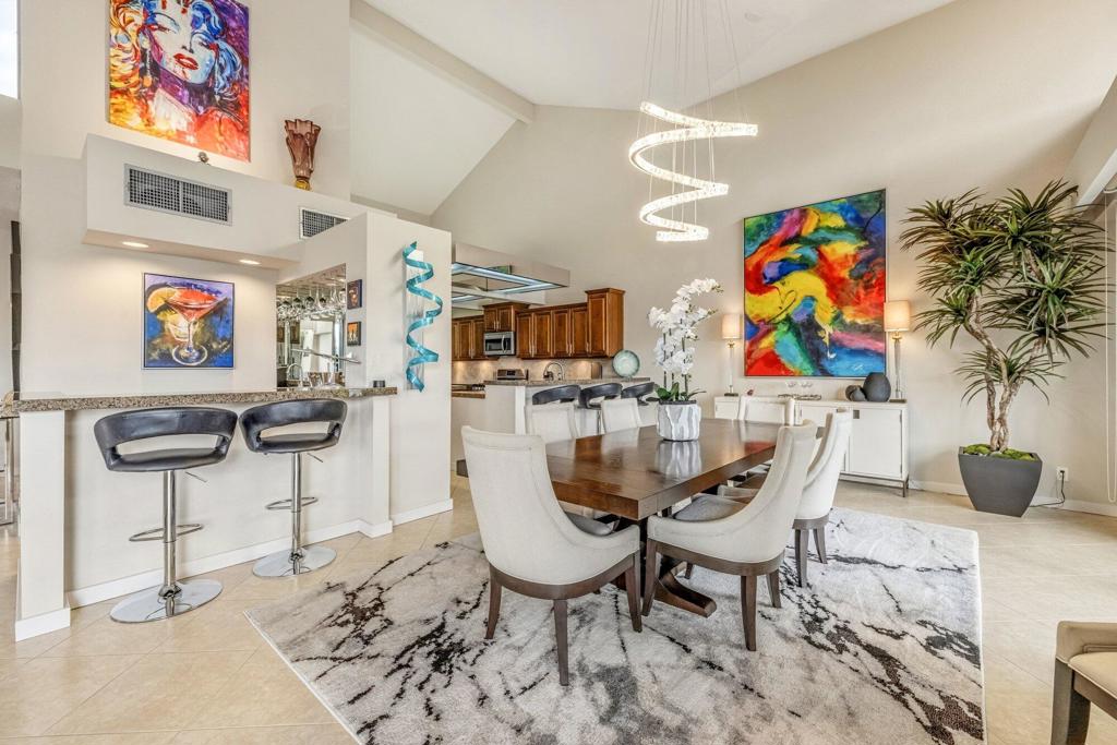 230 N Kavenish Drive