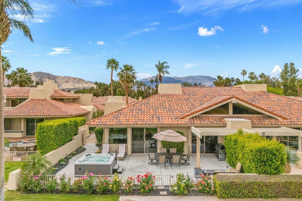 230 N Kavenish Drive