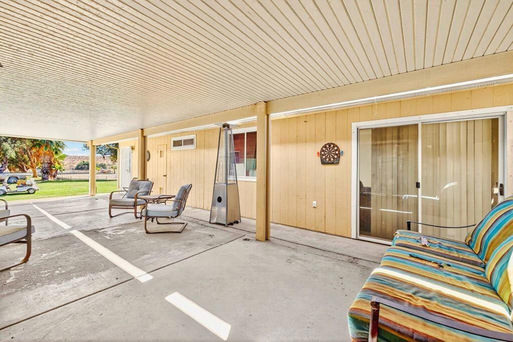 20555 Mountain View Road