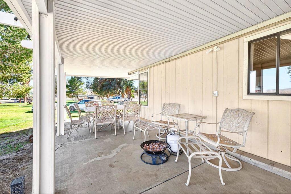 20555 Mountain View Road