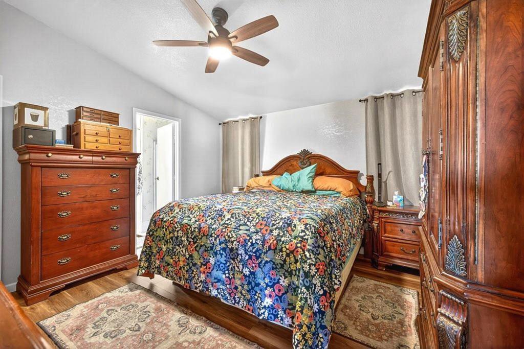 20555 Mountain View Road